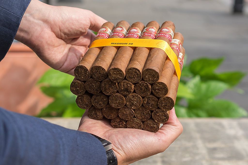 what is the smallest pouch of tobacco uk DRUM HAND ROLLING TOBACCO POUCH 50G X 5 what is the smallest pouch of tobacco uk DRUM HAND ROLLING TOBACCO POUCH 50G X 5