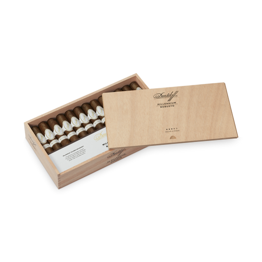Davidoff Millennium Blend Robusto Cigar